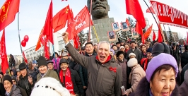 У памятника Ленину Огородник Анна, UlanMedia