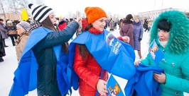 &quotЕдиная Россия&quot тоже на митинге Анна Огородник, UlanMedia