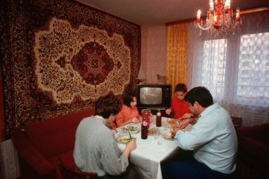Вы точно гражданин СССР, если угадаете телепередачу по одному кадру — ТЕСТ back-in-ussr.com
