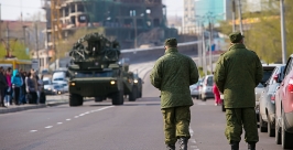 В сквере Кирова военные разместили технику Анна Огородник, UlanMedia