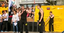 Горожане приняли участие в акции &quotРекорд Победы&quot Анна Огородник, UlanMedia