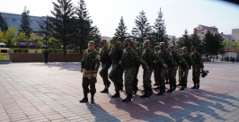  Школьники Улан-Удэ приняли участие военно-спортивной игре &quotПобеда&quot Екатерина Демина ИА UlanMedia