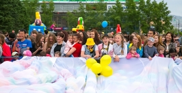 Пять тысяч воздушных шариков подарили детство горожанам Анна Огородник, UlanMedia