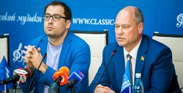 Известный скрипач Дмитрий Коган дал концерт в столице Бурятии Анна Огородник, UlanMedia