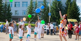 Флешмоб, посященный проведению БОФ 2014 в Кижингинском районе Анна Огородник, UlanMedia