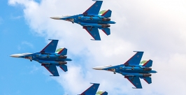 Авиашоу показали &quotРусские витязи&quot на праздновании юбилея авиазавода в Улан-Удэ Анна Огородник, UlanMedia