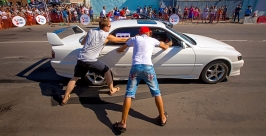 Лучшие гонщики из Иркутска, Читы и Улан-Удэ приняли участие в SIBERIAN DRAG RACING Анна Огородник, UlanMedia