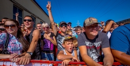 Лучшие гонщики из Иркутска, Читы и Улан-Удэ приняли участие в SIBERIAN DRAG RACING Анна Огородник, UlanMedia