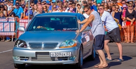 Лучшие гонщики из Иркутска, Читы и Улан-Удэ приняли участие в SIBERIAN DRAG RACING Анна Огородник, UlanMedia