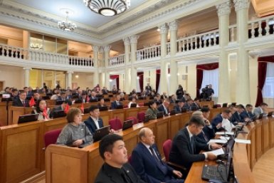 Депутаты засекретили доходы Народный Хурал РБ