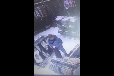 В Улан-Удэ задержали парня за кражу брюк из магазина МВД по Бурятии