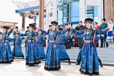 Бурятия примет участие в ВЭФ-2026 во Владивостоке