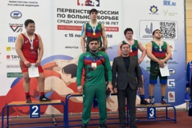 В Иркутске вольник из Бурятии Данзан Бембеев занял второе место на первенстве России U-17.  федерация спортивной борьбы РФ