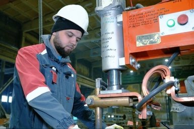 Зарплаты до 333 тыс. рублей предлагают в Бурятии пресс-служба правительства Бурятии