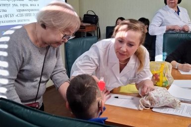 В Бурятии прошёл семинар по реабилитации детей с нарушениями слуха ДРКБ Бурятии