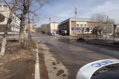 В Улан-Удэ автомобиль сбил 9-летнего ребенка на &quotзебре&quot ГИБДД по Бурятии