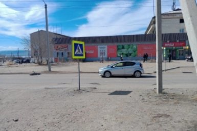 Ребёнок на электросамокате попал под машину в Бурятии