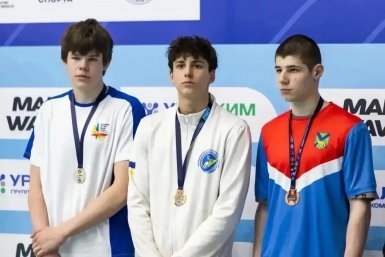 Пловец из Бурятии взял два золота на Кубке Попова