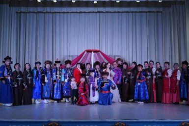 Сельские артисты собрали деньги на юбилей старейшего дацана Бурятии