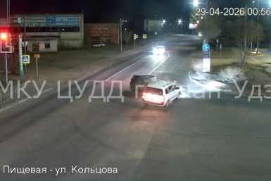 Водитель в Улан-Удэ спровоцировал ДТП, проехав на красный