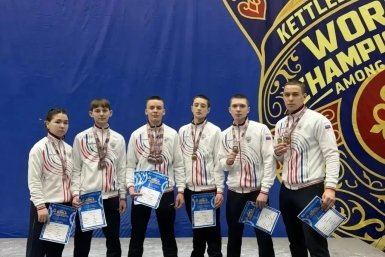 Бурятские гиревики завоевали 10 медалей на Первенстве мира