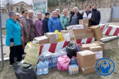 Школьники из Бурятии отправили бойцам самодельные значки ко Дню Победы