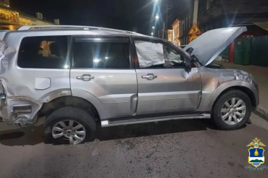 В Улан-Удэ ночью столкнулись Mitsubishi и Toyota