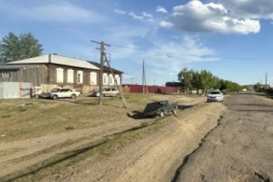 Водитель без прав перевернул "шестёрку" в Бурятии и попал в больницу