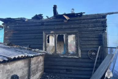 В Бурятии дети 1 июня спалили жилой дом