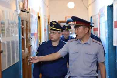 Прокурор проверил условия содержания заключённых в колонии № 1 Бурятии прокуратура Бурятии
