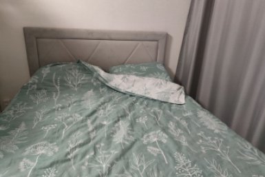 Засуньте простыни перед сном в морозилку: безумный летний трюк, который позволит сладко спать всю ночь даже в +30