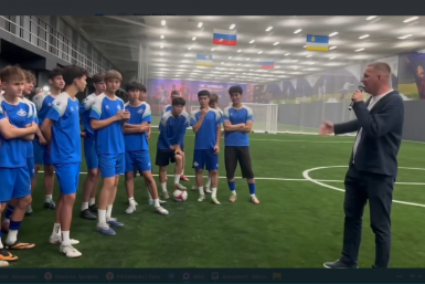 В Улан-Удэ открылась первая крытая футбольная арена