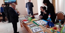 На 20 тысяч рублей купили чиновники и депутаты Бурятии изделия, изготовленные инвалидами Инна Молчанова