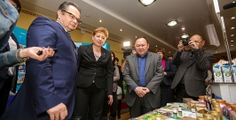 "Вкусная" выставка-ярмарка местной продукции открылась в правительстве Бурятии сегодня Анна Огородник, UlanMedia