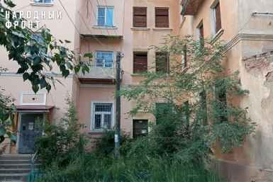 Жильцы платят за тепло в разрушенном подъезде Народный фронт Бурятии