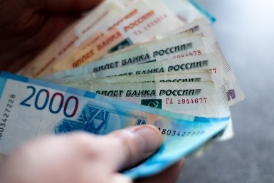Зарплатная карта по-российски: что важнее кешбэка и почему Дальний Восток любит подписки Илья Аверьянов, ИА PrimaMedia.ru