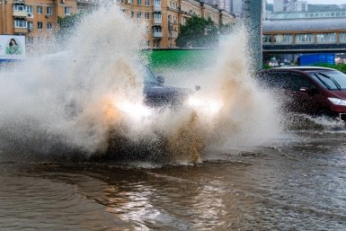 Жителей Бурятии предупредили о новых ливнях в воскресенье 
