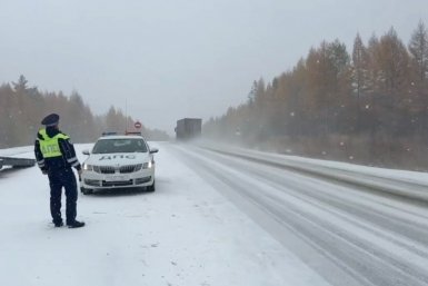 Автоинспекторы призвали забайкальцев срочно сменить летние шины на зимние Госавтоинспекция Забайкалья
