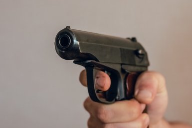 В Бурятии задержали вымогателя с пневматическим пистолетом