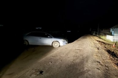 В Бурятии пьяная женщина на авто насмерть задавила свою мать