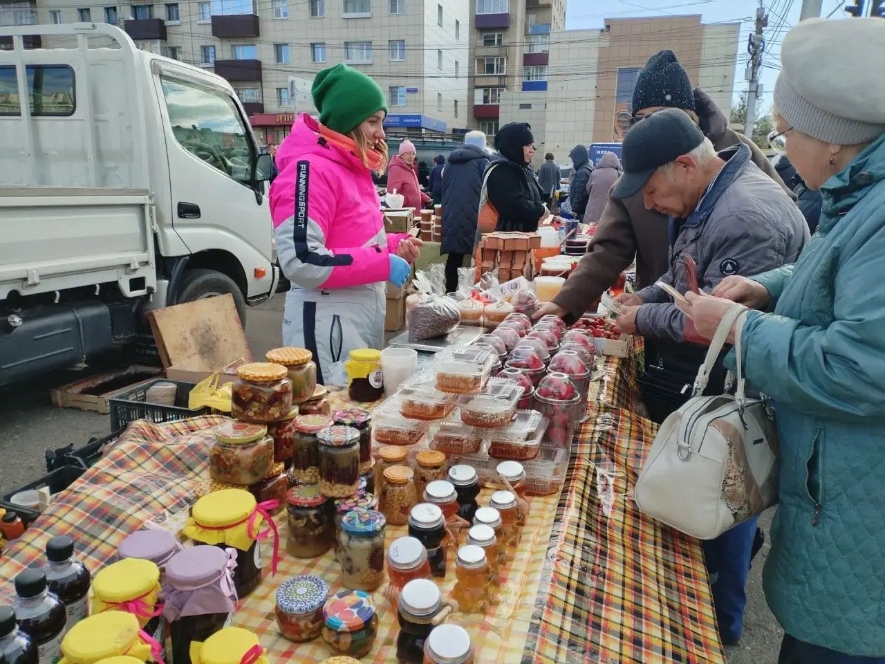 Более 100 производителей представят свою продукцию на ярмарке в Чите 10 октября Минсельхоз Забайкалья