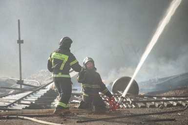В Улан-Удэ сгорела автомойка