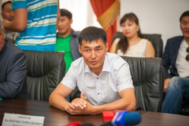 В агентстве по спорту победителя чествовали друзья, болельщики, тренера, руководители агентства по спорту РБ и журналисты. Анна Огородник, UlanMedia