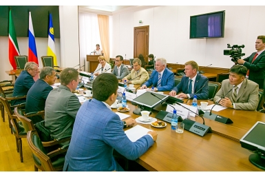 Делегация с Рустамом Миннихановым прибыла в Улан-Удэ 19 июля Анна Огородник, UlanMedia