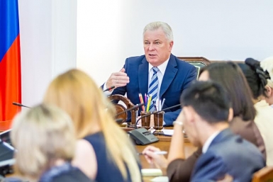 Глава Бурятии отметил высокий уровень развития культурной среды республики Анна Огородник, UlanMedia 
