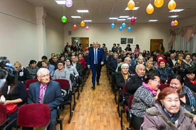 Власти Улан-Удэ ответили жителям 16-го округа на наболевшие вопросы Анна Огородник, UlanMedia 