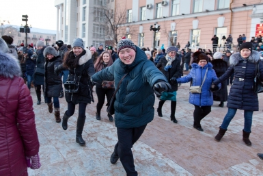 Всемирный флэшмоб Глобальный ехор прошел в Улан-Удэ Александра Данилова, UlanMedia