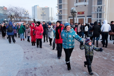 Всемирный флэшмоб Глобальный ехор прошел в Улан-Удэ Александра Данилова, UlanMedia