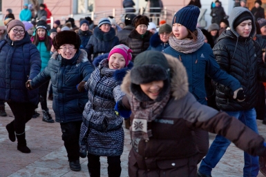 Всемирный флэшмоб Глобальный ехор прошел в Улан-Удэ Александра Данилова, UlanMedia