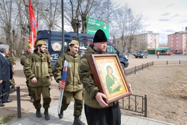 Участники автомарша Звезда нашей Великой Победы прибыли в Улан-Удэ Александра Данилова, UlanMedia